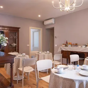 Bed & Breakfast In Lucus, Lucca